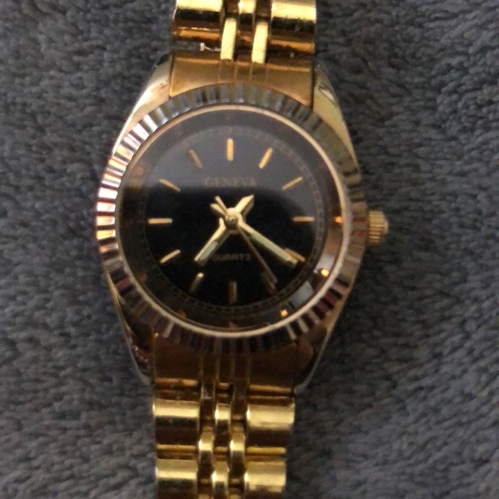 Geneva Gold Watch with Black Dial - Picture 2 of 4